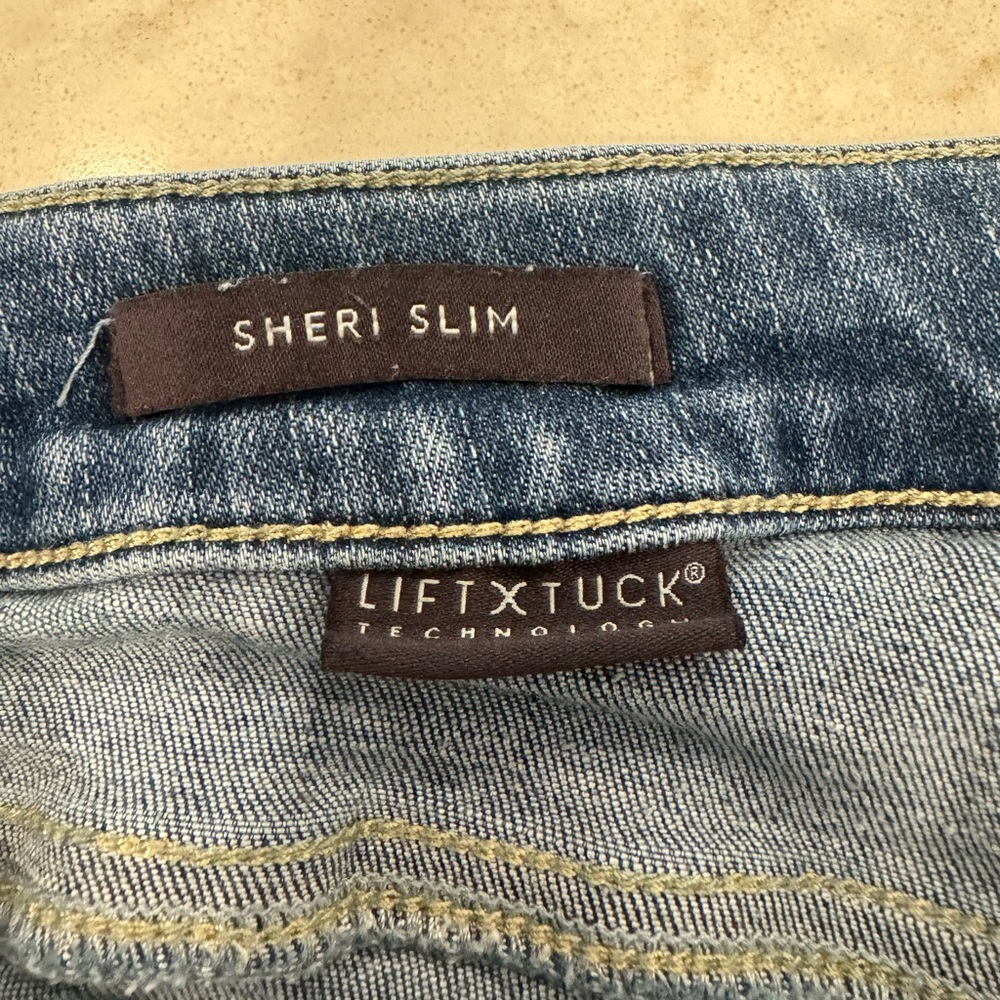 NYDJ Sheri Slim Lift X Tuck Jeans Size 14 - Picture 6 of 9